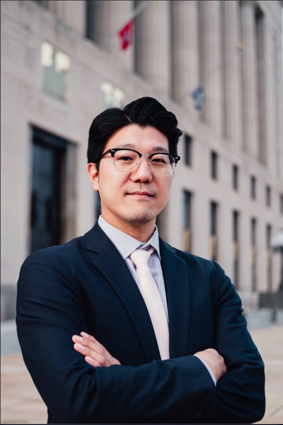 Joe Kwon, 이민 변호사